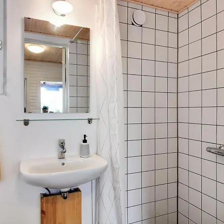 Apartment Larentius - 200m From The Sea In Western Jutland By Interhome *