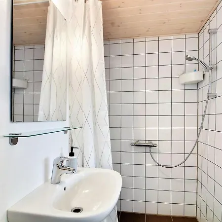 Apartment Larentius - 200m From The Sea In Western Jutland By Interhome